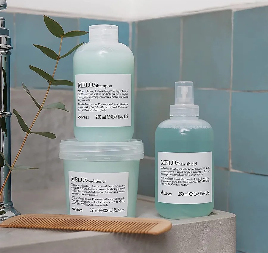 Термозащитный несмываемый спрей против повреждения волос - Davines Essential Haircare Melu Hair Shield