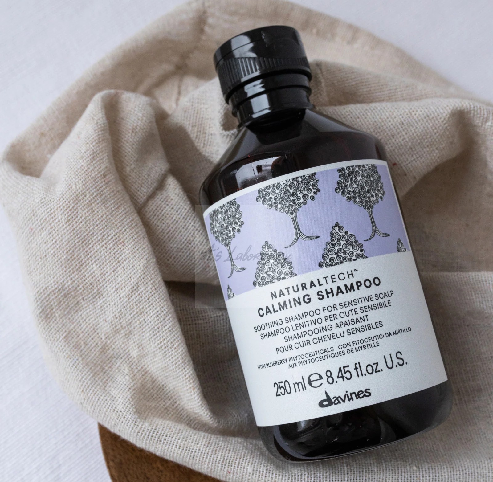 Успокаивающий шампунь для чувствительной кожи головы - Davines New Natural Tech Calming Shampoo