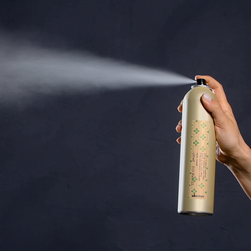 Лак средней фиксации для эластичного глянцевого стайлинга - Davines More Inside Medium Hold Hairspray Shany Looks