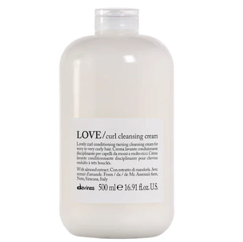Очищающая пенка для усиления завитка - Davines Essential Haircare Love Curl cleansing cream