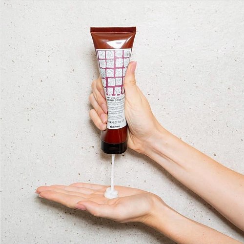 Уплотняющий кондиционер - Davines New Natural Tech Replumping Conditioner