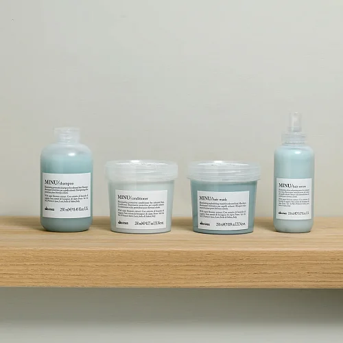 Защитный кондиционер для сохранения косметического цвета волос - Davines Essential Haircare Minu Conditioner