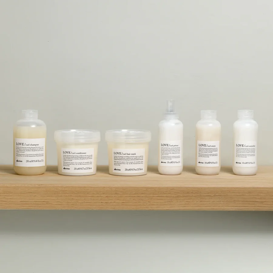 Маска для усиления завитка - Davines Essential Haircare Love Curl Mask