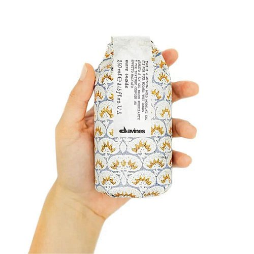 Моделирующий гель для создания эффекта мокрых волос - Davines More Inside Medium Hold Modelling Gel
